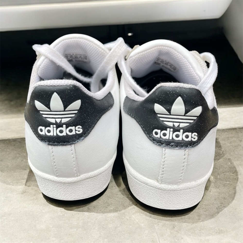 Adidas Superstar Sneakers Black and White Size US 6.5 Women’s EUR 37.5 CM 23.5 - Picture 5 of 6